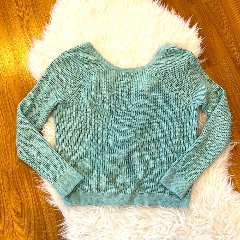 Aerie blue long sleeve sweater